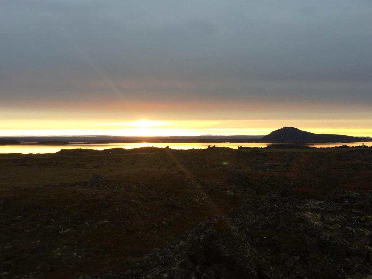 Slow Travel Myvatn - Þufa - Private Homestay Exterior photo